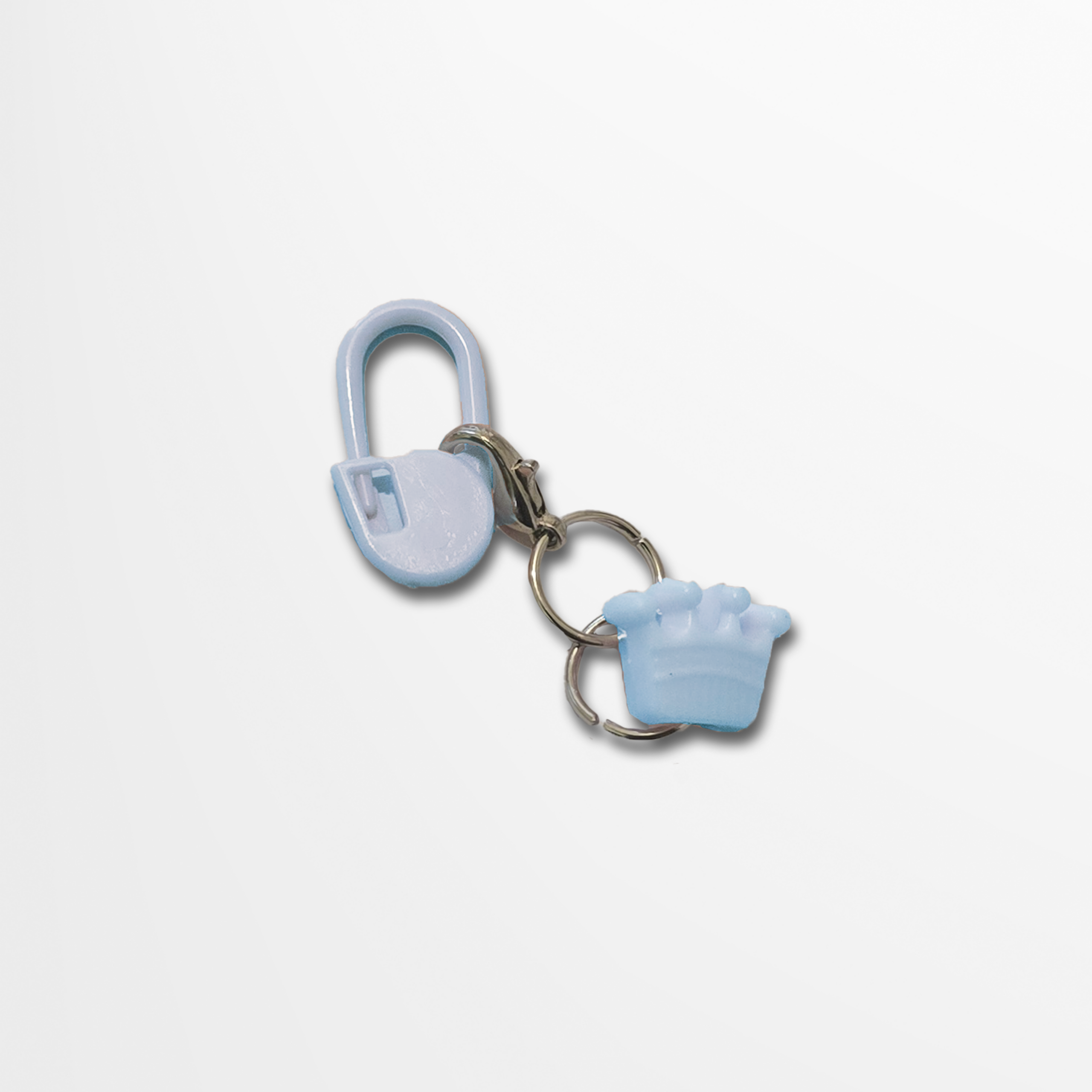 Lucky Charm Stitch Marker - Image 2