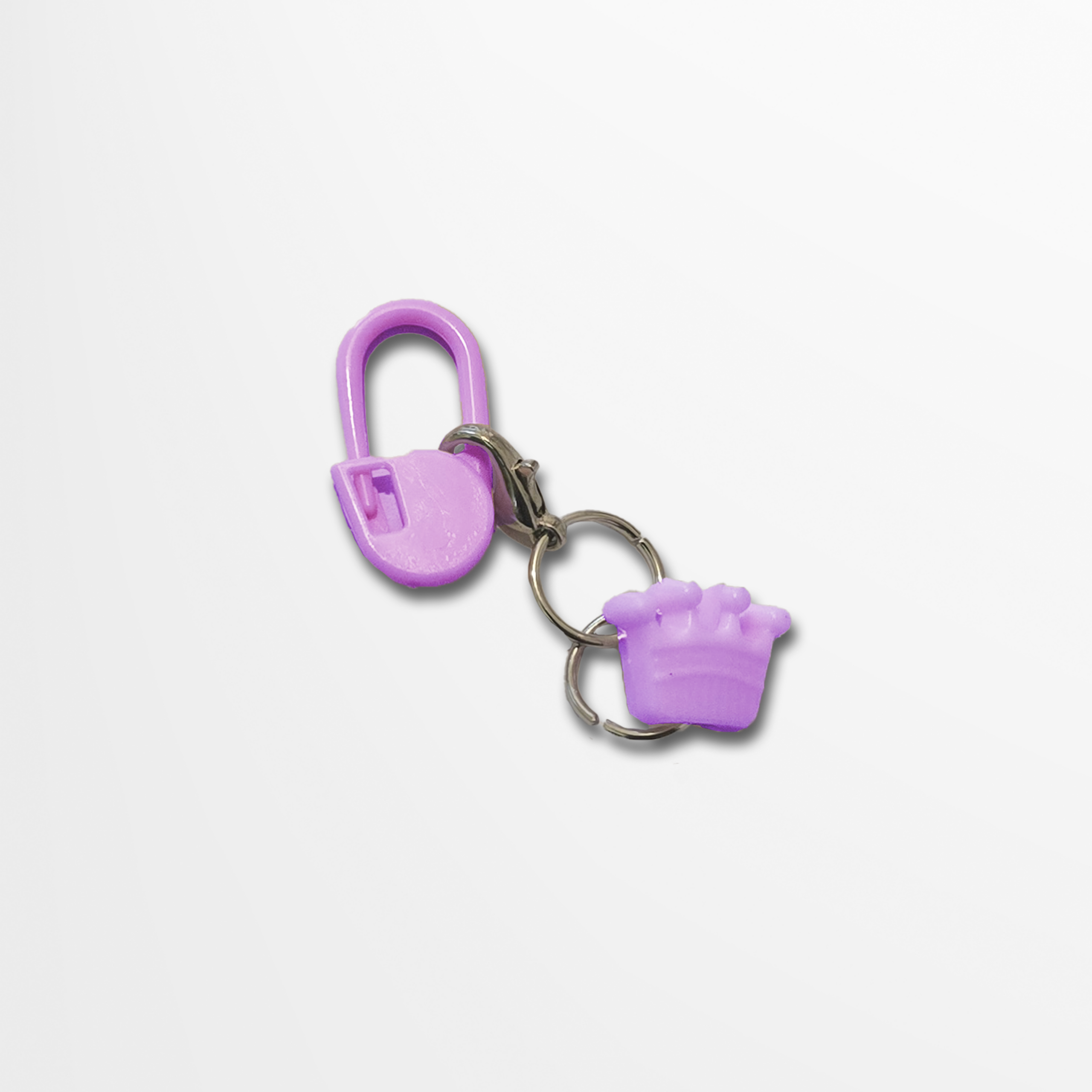 Lucky Charm Stitch Marker - Image 4